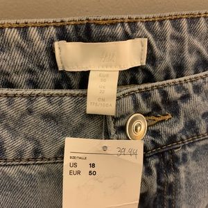 H&M wide leg high-waisted jeans